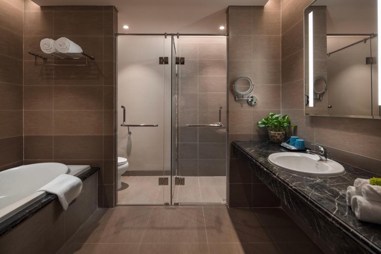 Luxury Beach Condo 5-Star, Rooftop Pool Da Nang Eksteriør billede
